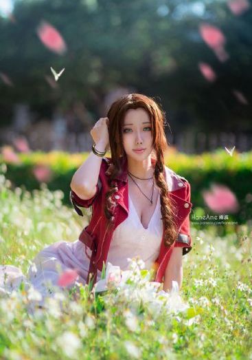 二个吃我乳房一个吃我b