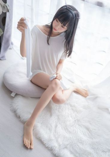 出租屋偷窥隔壁小两口过在线