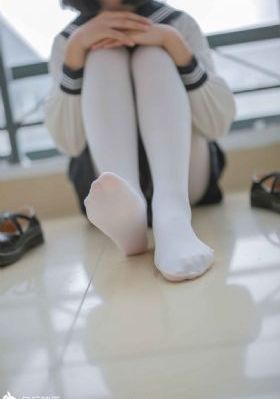 美女考逼