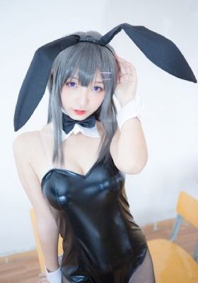 双乳男涨鼓鼓奶水h校园电影